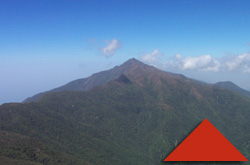 Pico Naiguata h:2765m. (9072ft.)