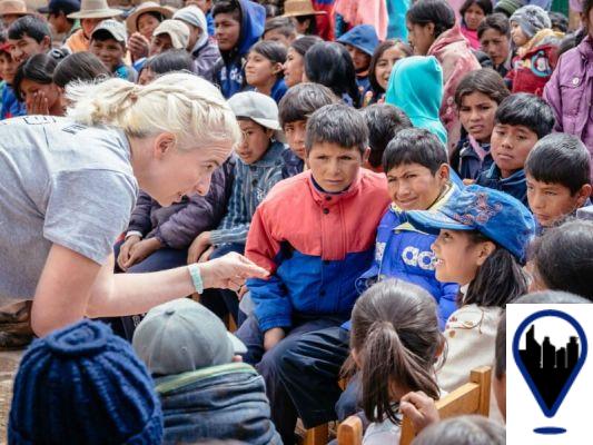 Solidaria: Voluntariado y Acciones de Ayuda Comunitaria